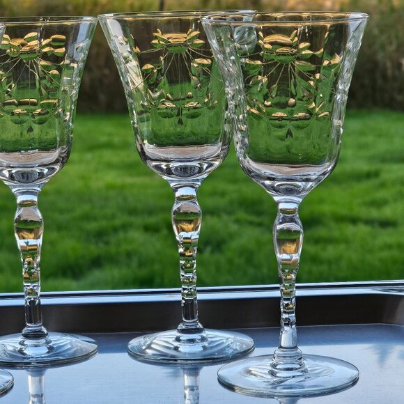 Depression Glass Cut Floral Wine Glasses 6.2" lightweight optic fine crystal (4) - Picture 5 of 10